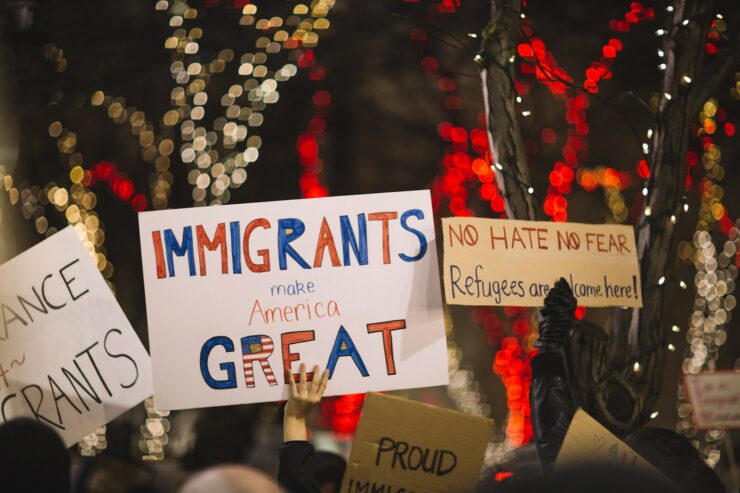 Deportacja z USA - komu i kiedy grozi
